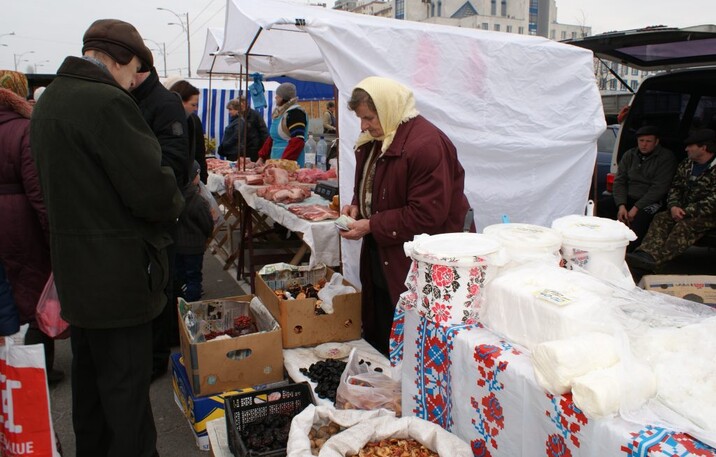 Рейд столичними ярмарками: які небезпечні продукти знайшли журналісти