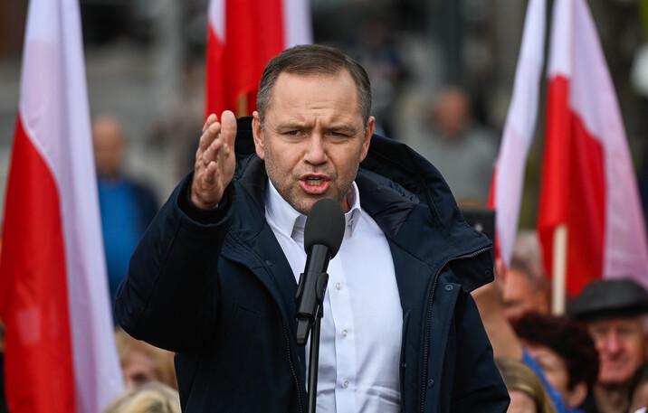 Вибори у Польщі: Навроцький переміг Тшасковського з мінімальним відривом
