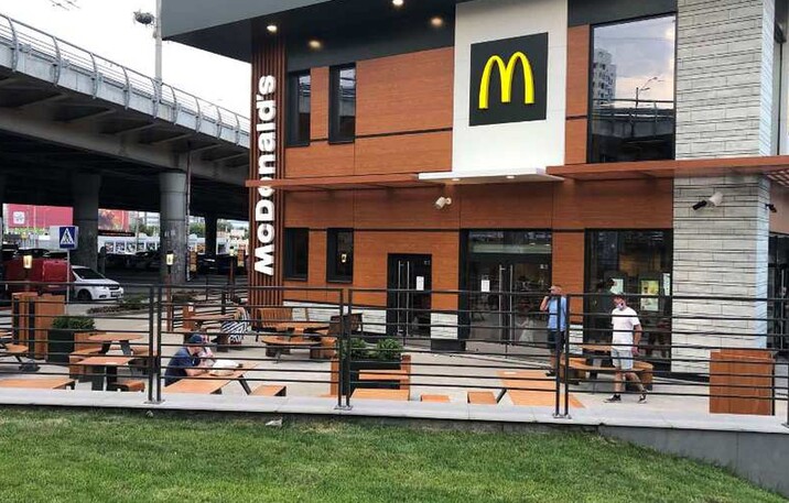 McDonald’s в Україні офіційно почав працевлаштовувати підлітків з 16 років