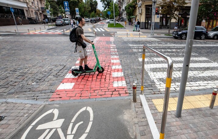 У Києві вже понад 220 км велодоріжок: які плюсі та мінуси