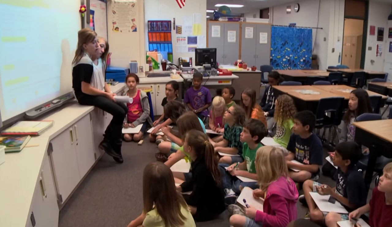 Еббі та Брітані Гензел